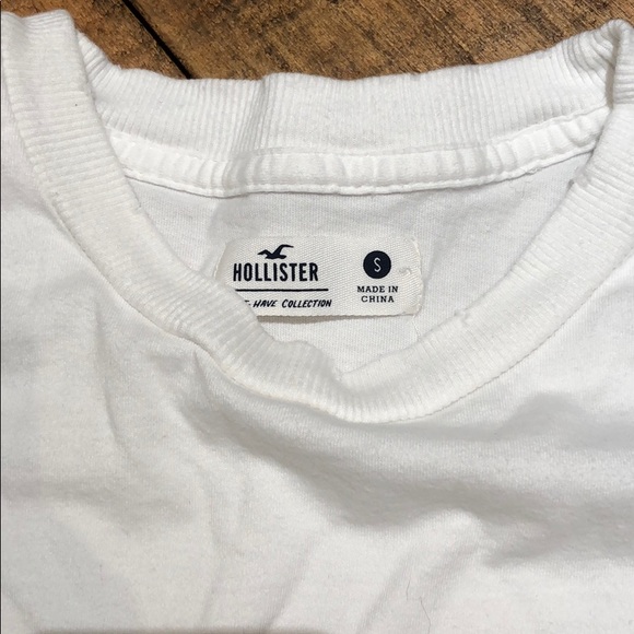 Tops - Picture 2 of 4